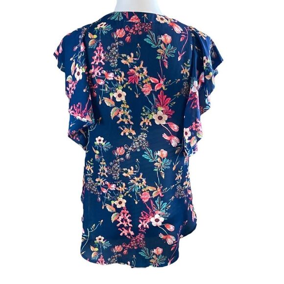 2 Medium Printed Blouses, Size M - Picture 2 of 14